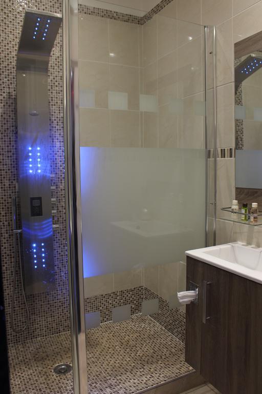 Le Love Spa Ліон Номер фото