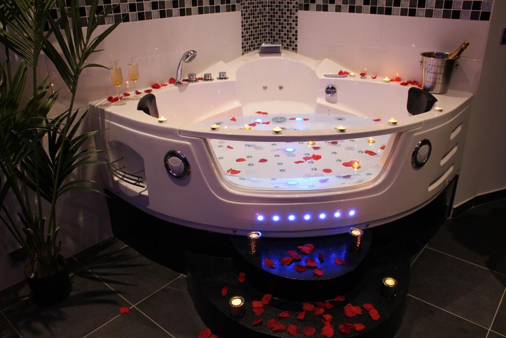 Le Love Spa Ліон Номер фото