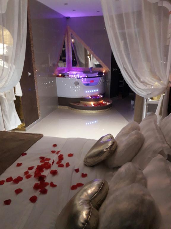 Le Love Spa Ліон Екстер'єр фото